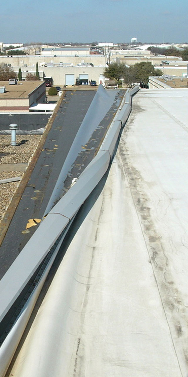 WindDamage https://roofmaster.duncanday.com/wp-content/uploads/2020/07/WindDamage-1.jpg